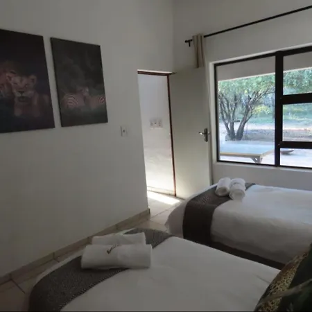 Marloth Cottage Marloth Park Kamer foto